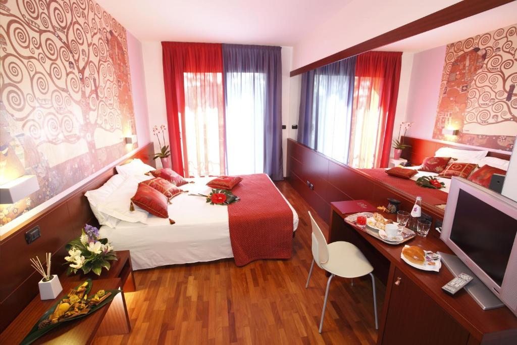 Hotel Il Monte Serravalle Pokoj fotografie