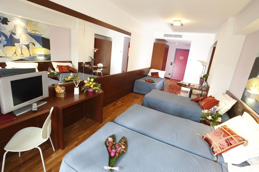 Hotel Il Monte Serravalle Pokoj fotografie