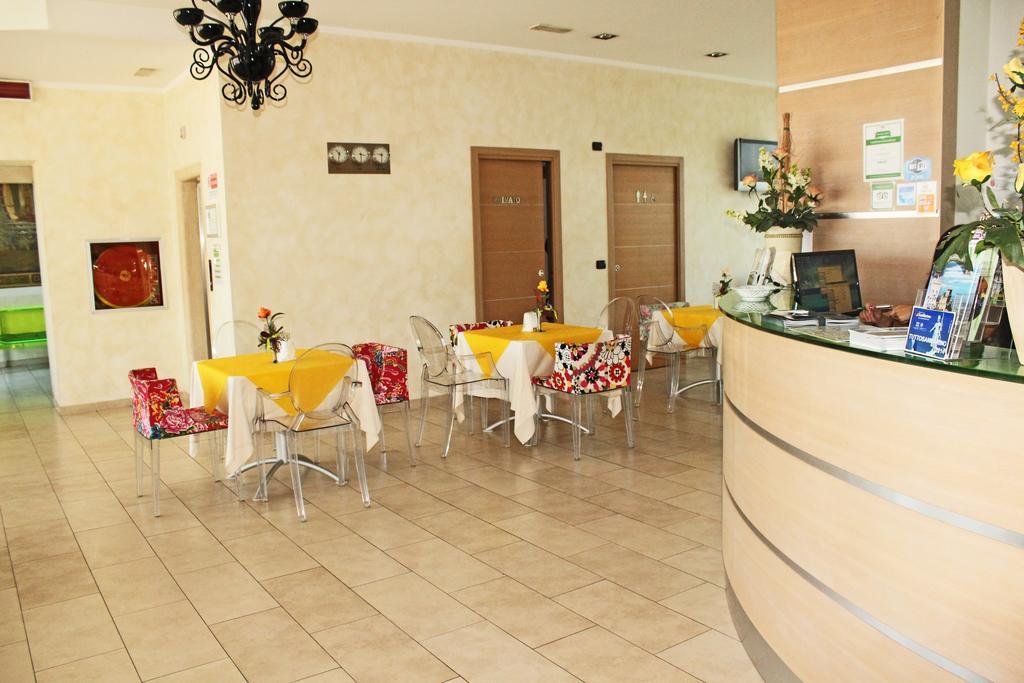 Hotel Il Monte Serravalle Exteriér fotografie